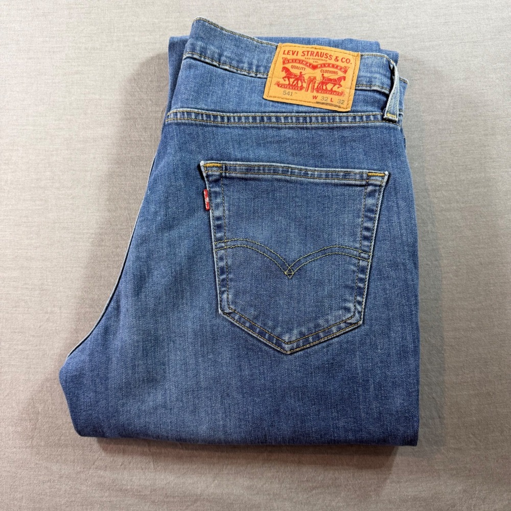 Levi's 541 Athletic Taper Mens 32x32 Blue Good Stretch All Seasons Tech
